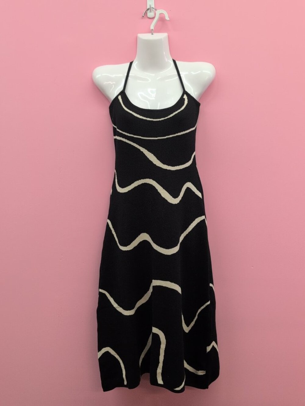 Rihoas Wave Mermaid Hem Knit Midi Dress Medium Black